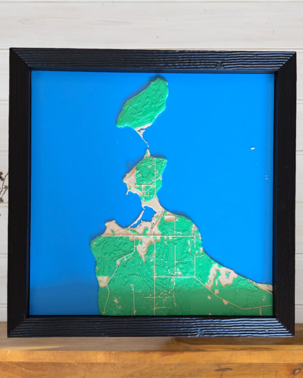 Victoria Beach & Areas Map - Heart 20cm x 20cm
